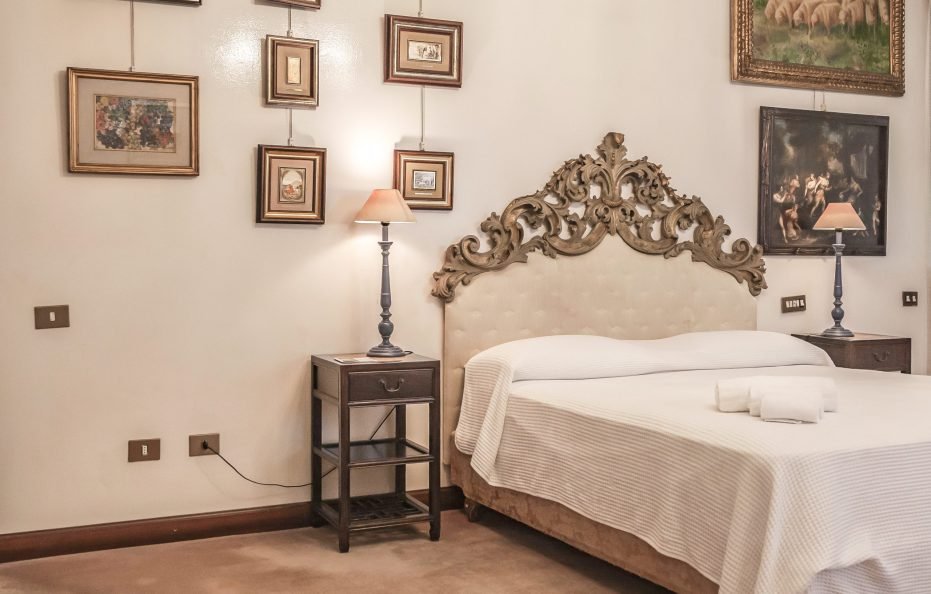 Intera Villa Luxury 22 Posti Letto con 9000mq di giardino