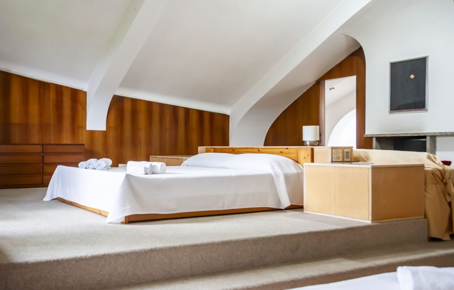 Intera Villa Luxury 22 Posti Letto con 9000mq di giardino